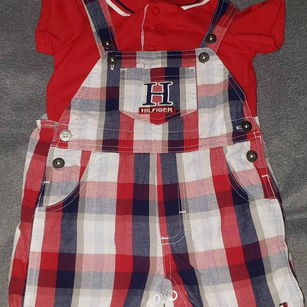 Tommy overall short outfit